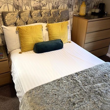 The Blackhorse Accommodation Newton Stewart Habitación foto